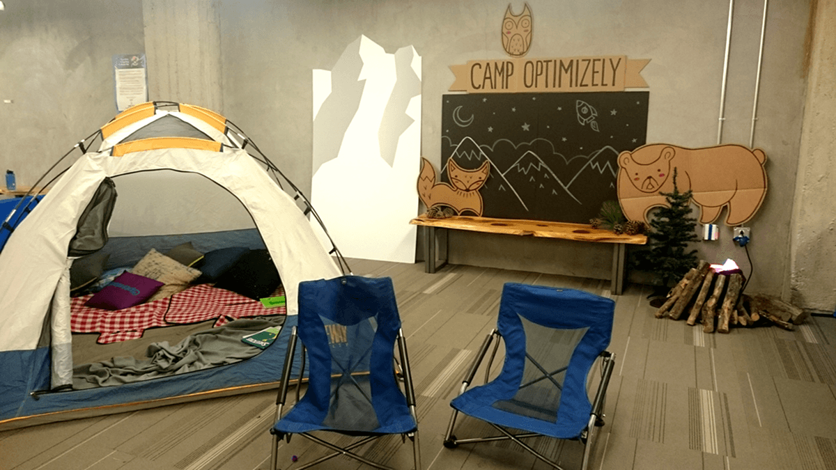 camp immersive environment set up